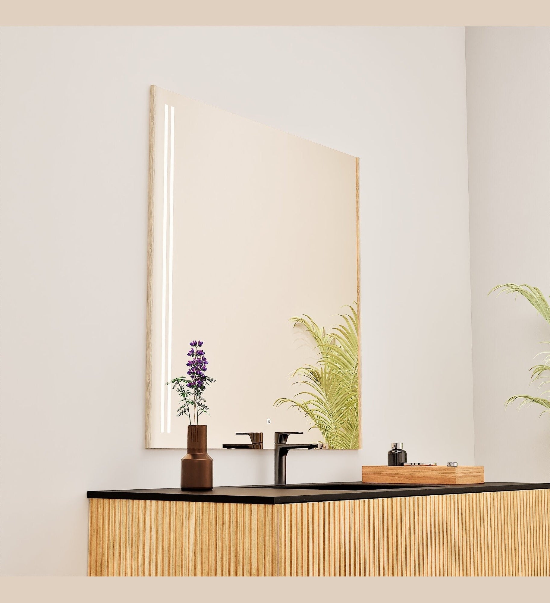 Fluvia QUADRO Mirror with Integrated LED Lighting - ROVALUX