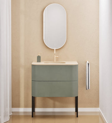 Verdant lacquered wood