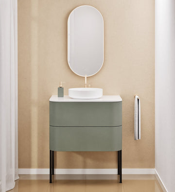 Verdant lacquered wood